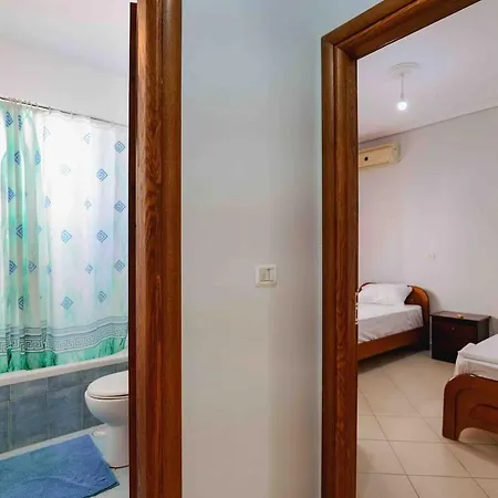 Sea Billows Apartment *