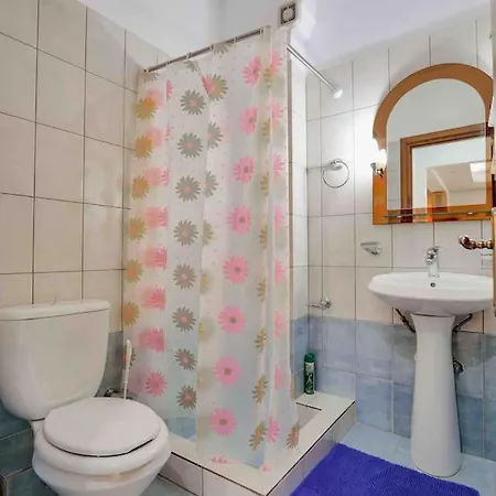 Sea Billows * Sarandë